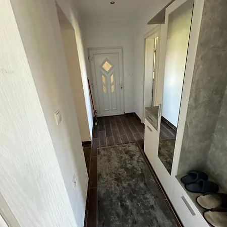 Apartment Stan Na Dan *